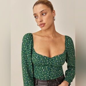 BNWT Reformation Clio Top in Coriander